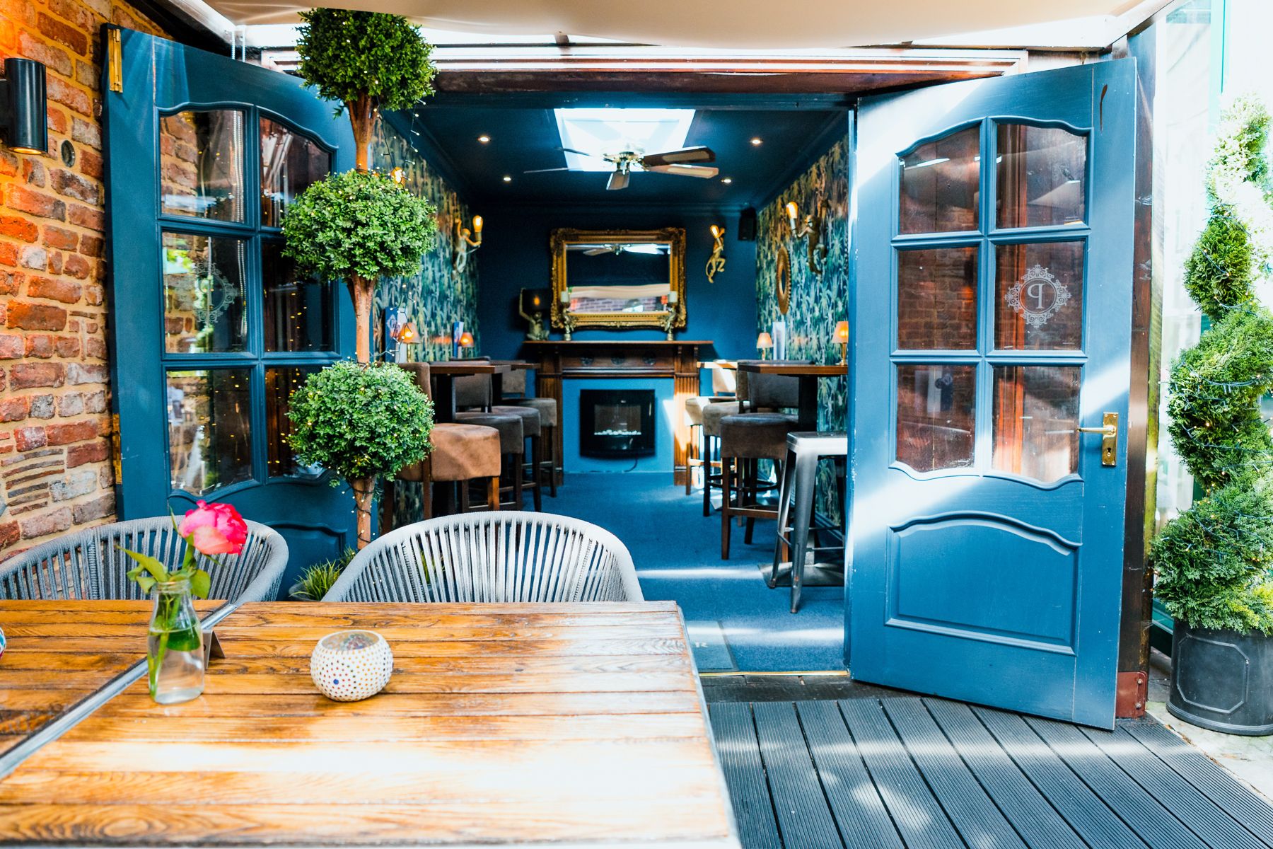 Garden room at Purchases, Chichester